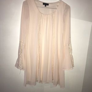 Baby pink groovy dress